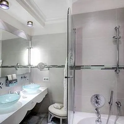 Szálloda Princesse Flore 5*