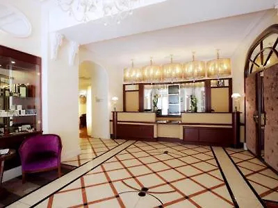 Отель Princesse Flore 5*