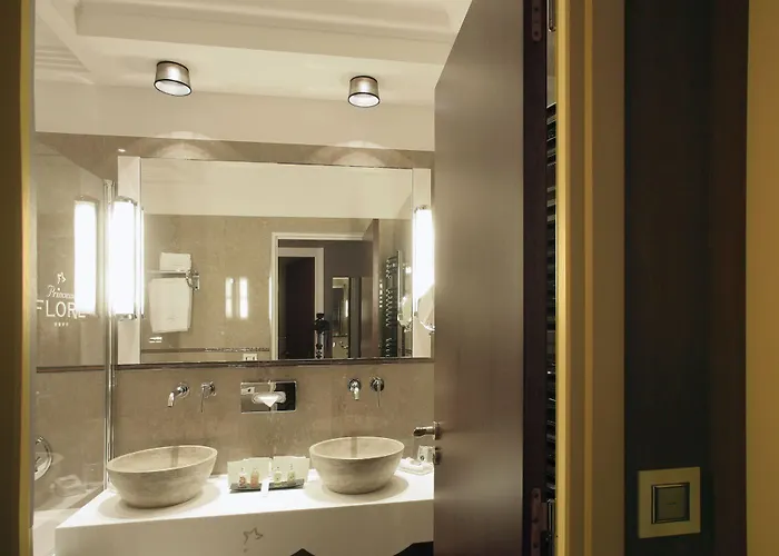 Princesse Flore Hotel 5*